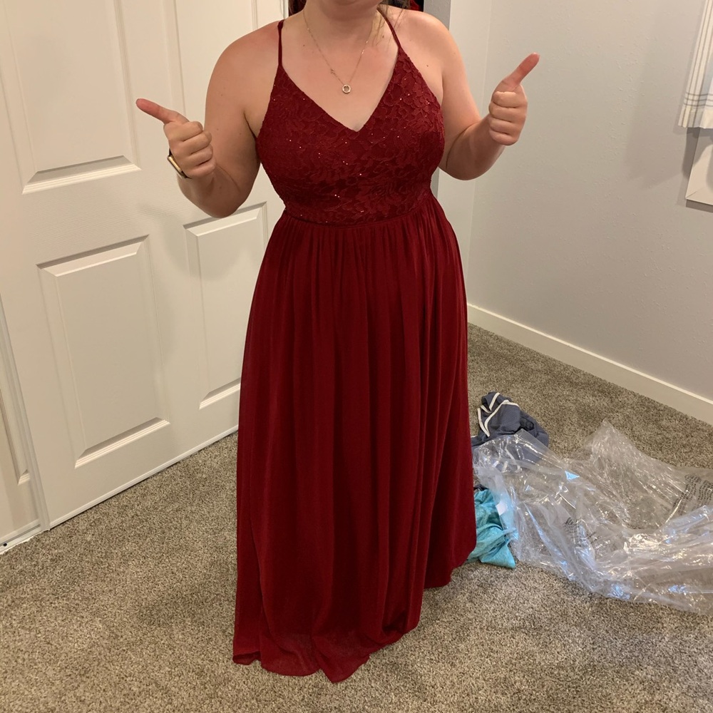 Maroon prom/bridesmaid dress